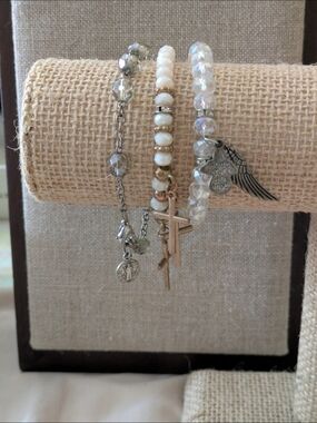 Bracelets Religious Clear Beads St. Benedict, 3 Crosses & Wing With Angel
